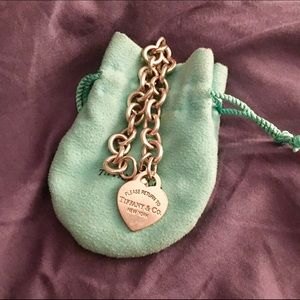 Tiffany & Co. Return to Tiffany Heart Bracelet