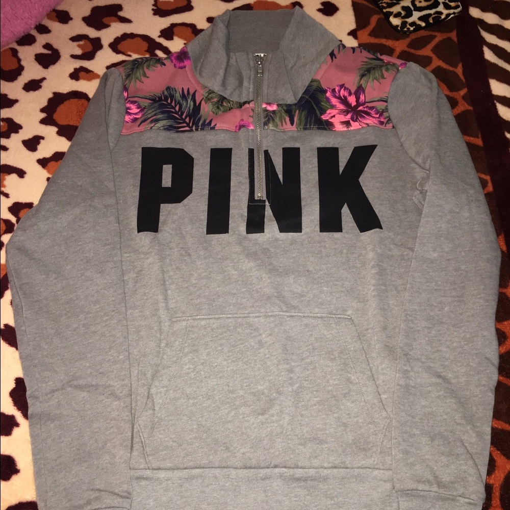 VS PINK Half ZIP