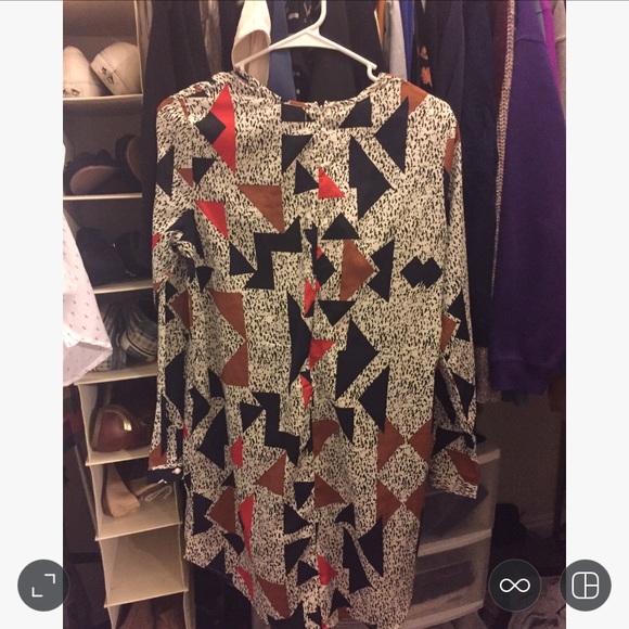 Dress - Picture 2 of 4