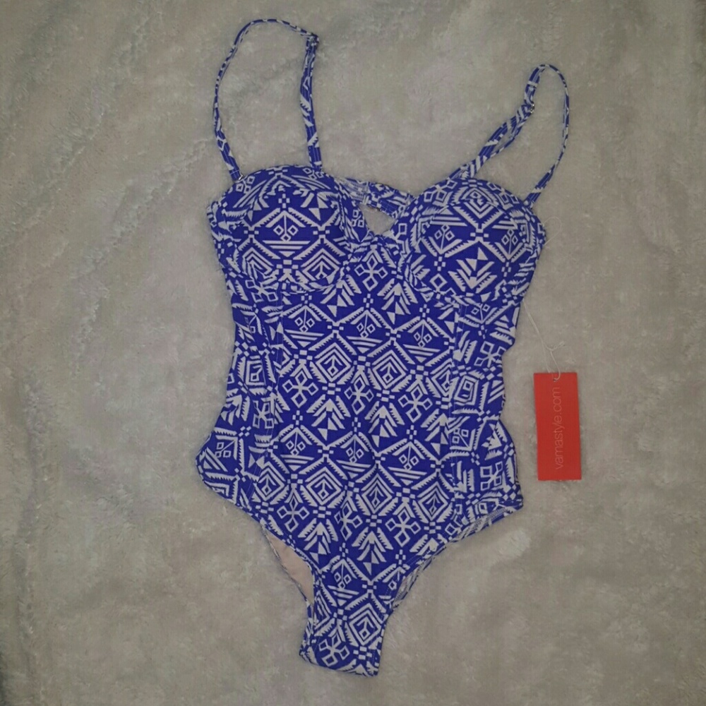One-piece Swimwear