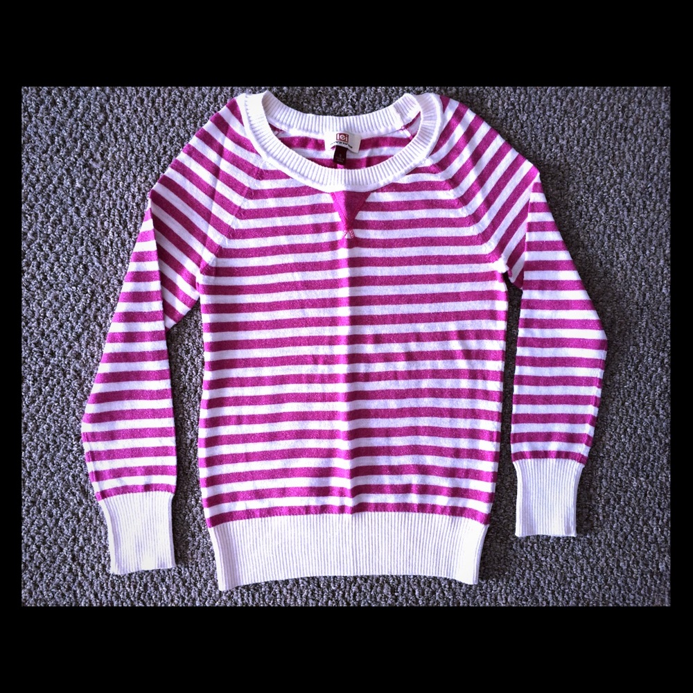 L.e.i Striped Sweater