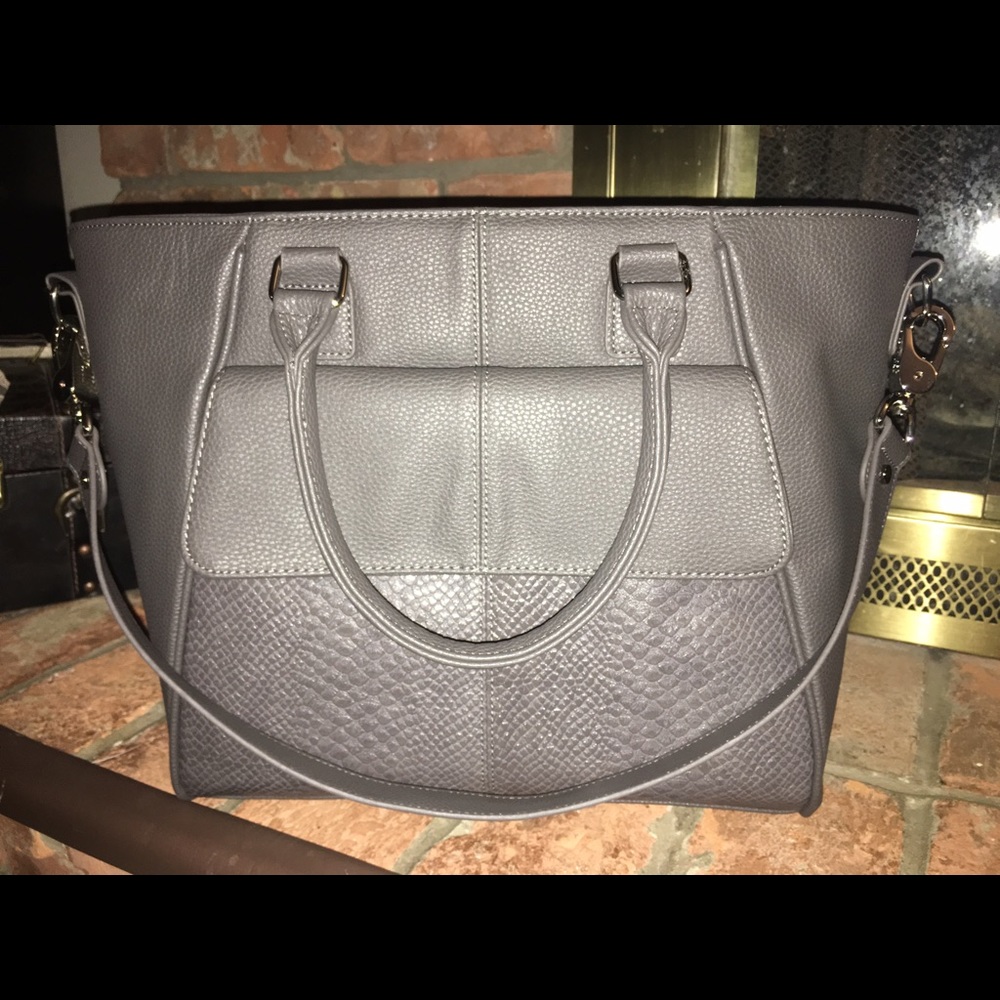 New! Thirty-One Diamond District