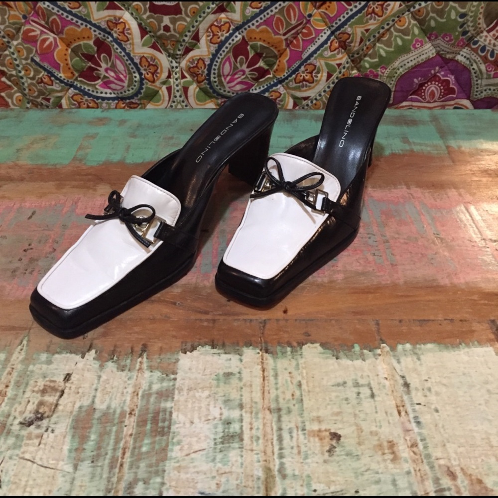 Bandolino Black and White Leather, Size 6M.