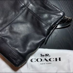 Coach Thompson Pebbled Leather Crossbody