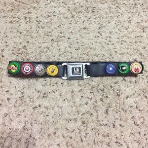 Seat buckle bottle cap belt