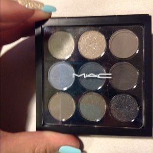 Mac navy times nine eyeshadow palette