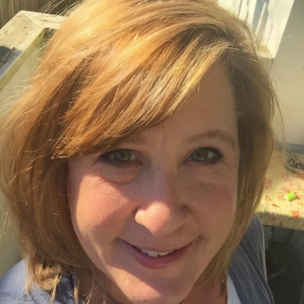 Meet your Posher, Cristina