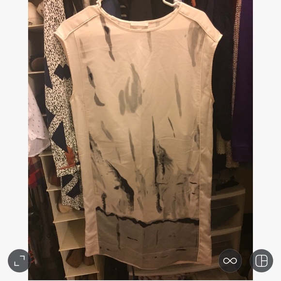 Dress - Picture 2 of 4