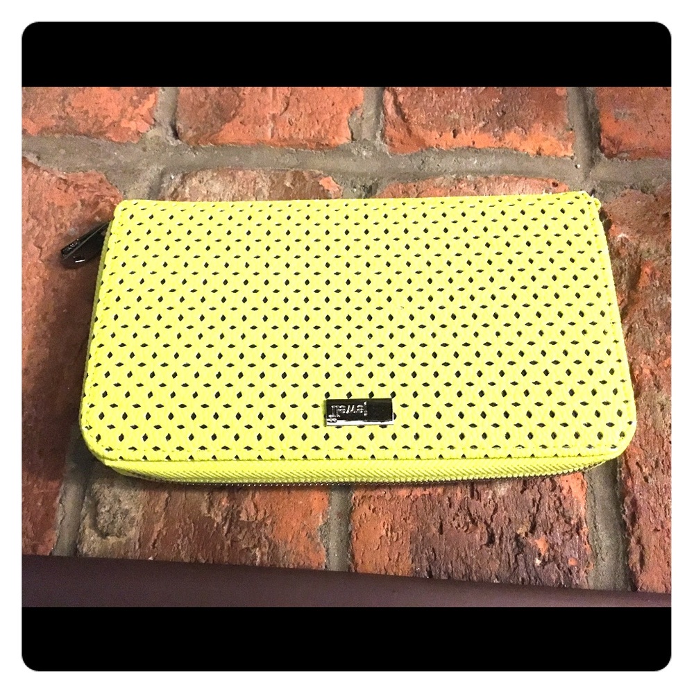 Thirty-One All About the Benjamin's wallet