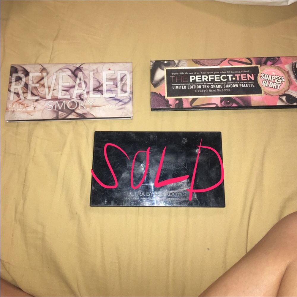 Eyeshadow pallets (READ DESCRIPTION)