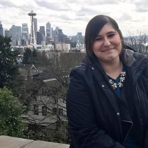 Meet your Posher, Daniela