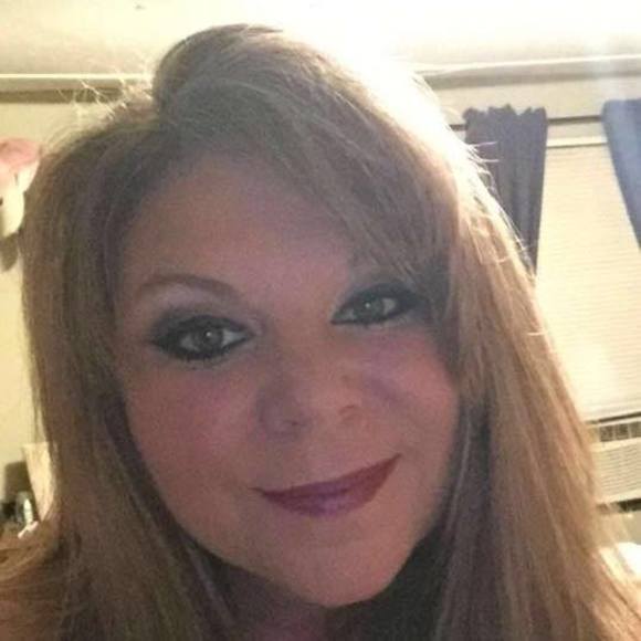 Meet your Posher, Phyllis - Picture 1 of 1