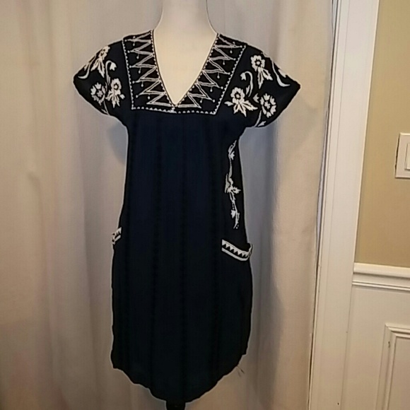 Lucky Brand Dresses & Skirts - NEW LUCKY BRAND LINED BEACH DRESS NAVY/WHITE S