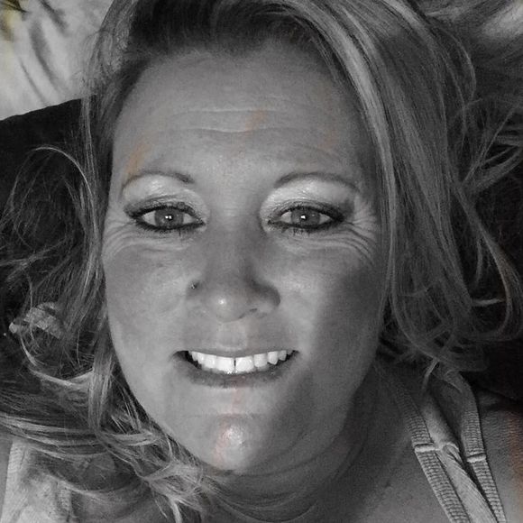 Meet your Posher, Kimberly - Picture 1 of 1