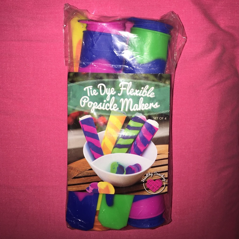 Colorful popsicle makers