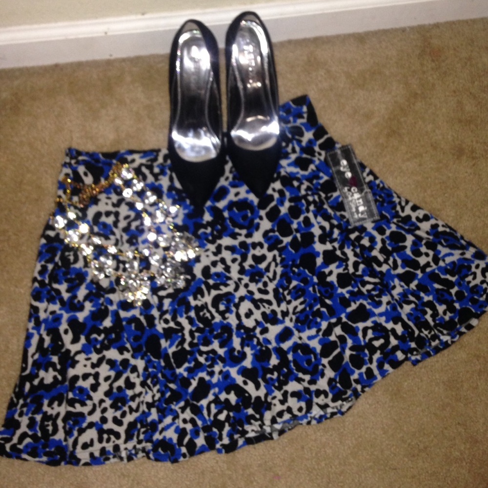 Cheetah print skirt 😍