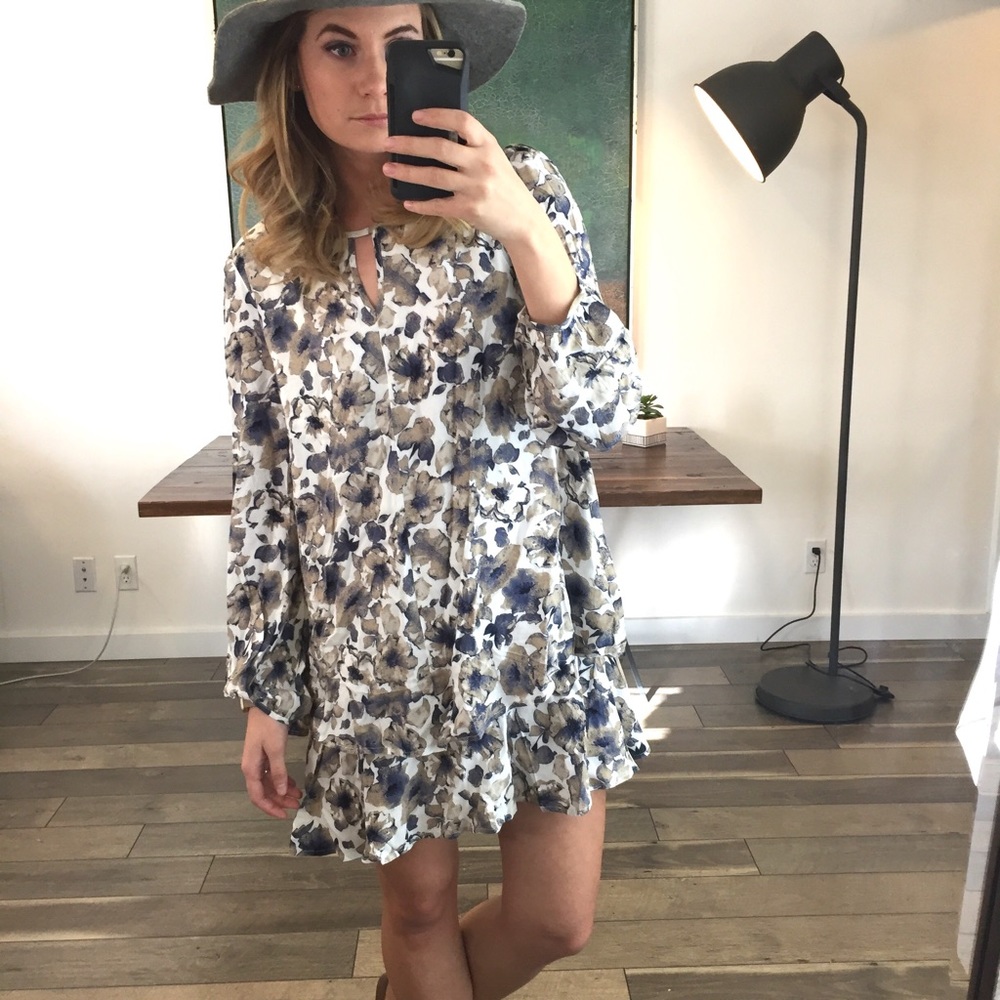 LIQUIDATION "Watercolors" Tiered Dress - Picture 2 of 6