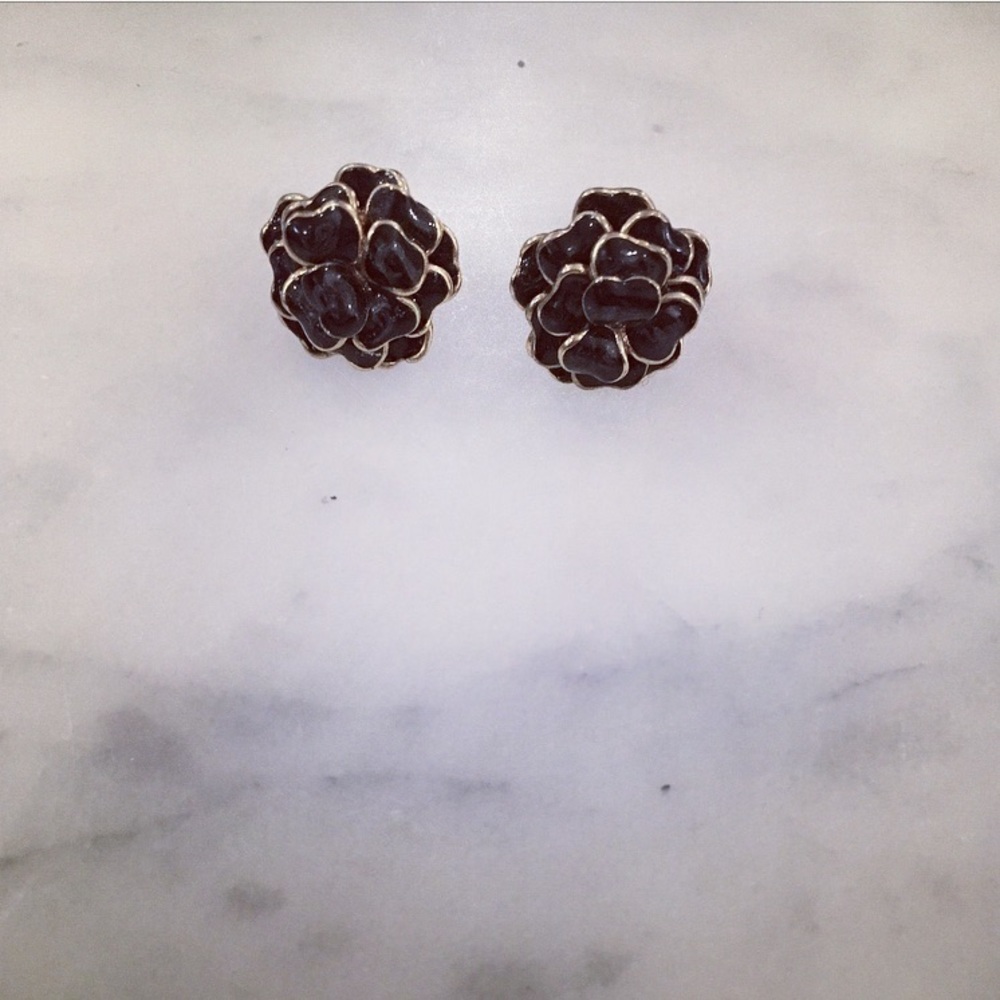 Black and gold enamel flower earrings