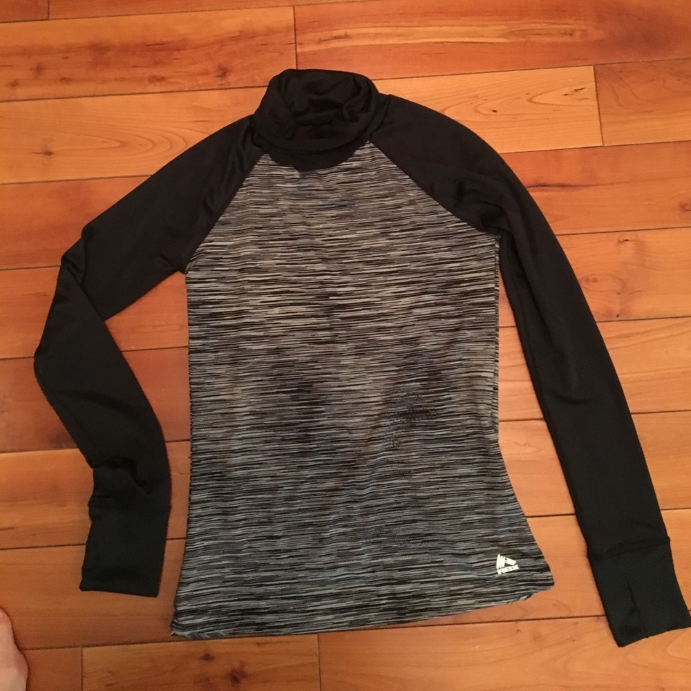 Workout turtleneck