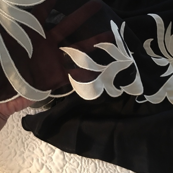 BCBG Maxazria Silk Dress - Picture 5 of 14