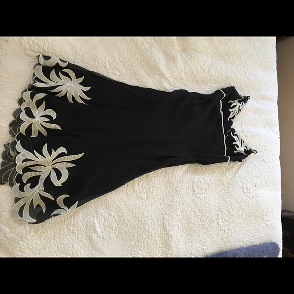 BCBG Maxazria Silk Dress - Picture 6 of 14