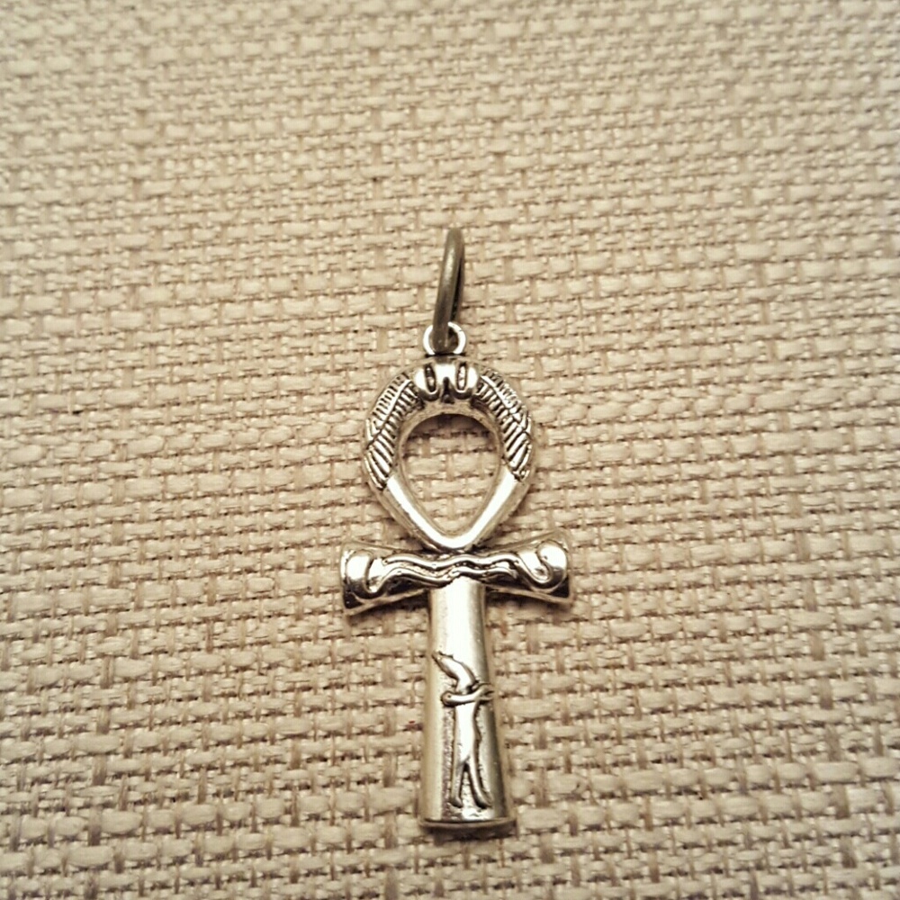 Ancient Egyptian Pewter Anhk Pendant - Picture 2 of 6