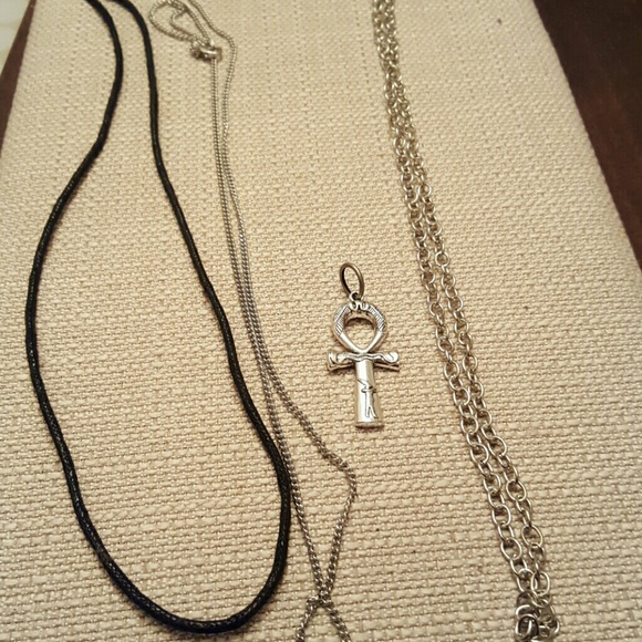 Ancient Egyptian Pewter Anhk Pendant - Picture 4 of 6