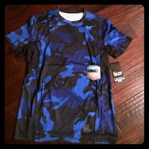 Fitted Nike Pro Combat Camo Shirt