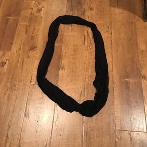 Black infinity scarf
