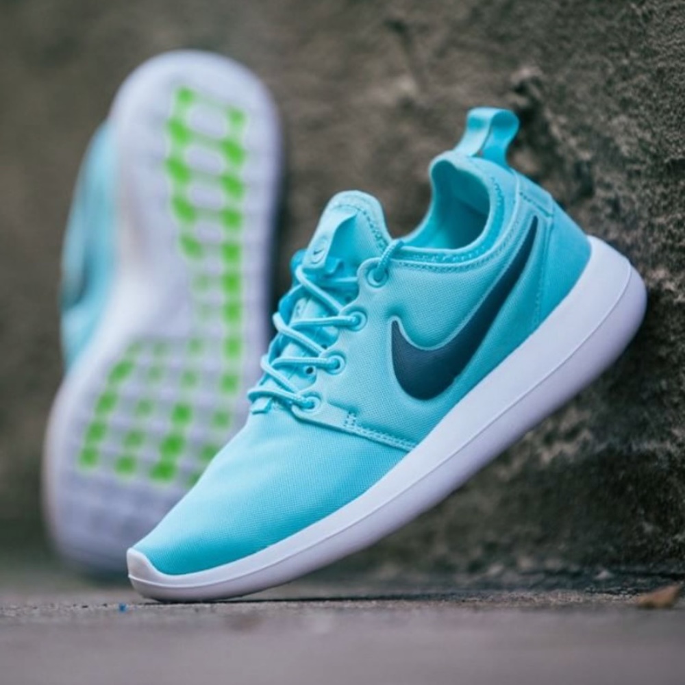 NWT Nike roshe two Tiffany blue 👗 - Picture 8 of 8
