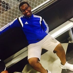 Meet your Posher, Amir