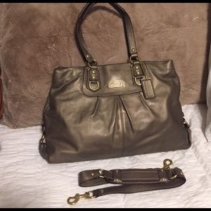 Coach shoulder bag with optional strap