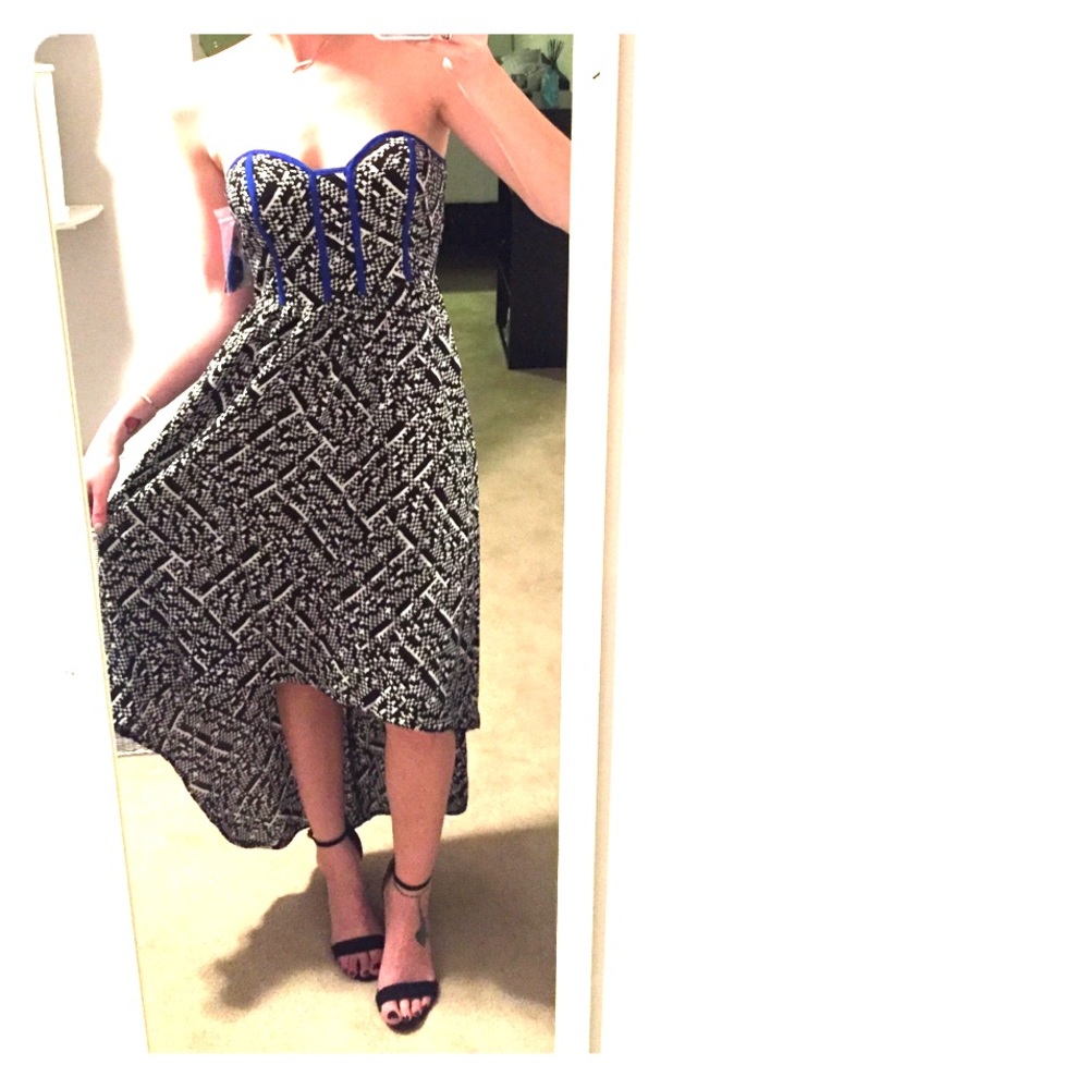 NWT! Black, White, & Blue Asymmetrical Dress