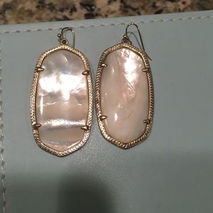 Kendra Scott Danielle Earrings