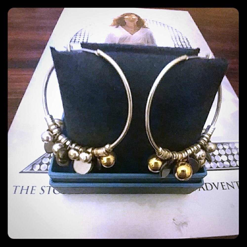 Hoop earrings with charms