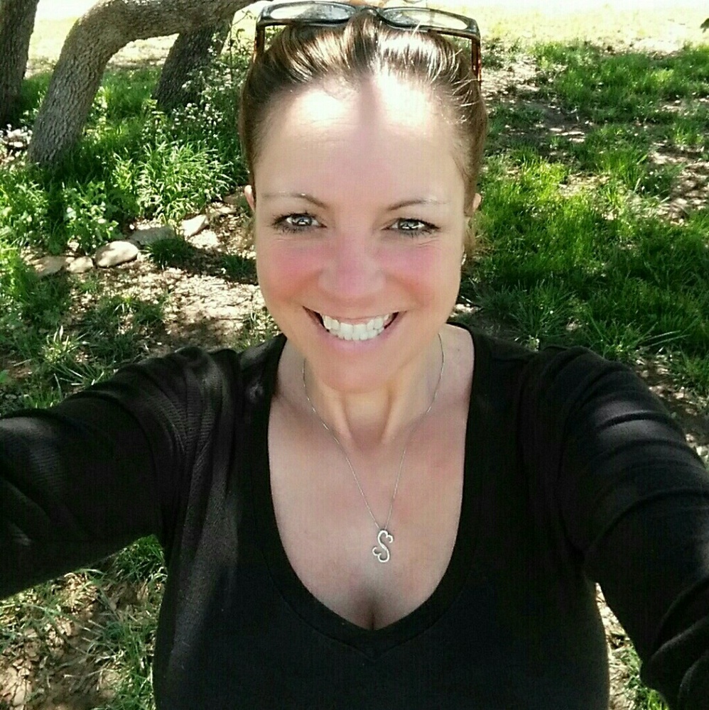 Meet your Posher, Stacie