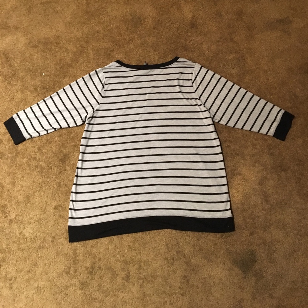 Torrid quarter sleeve striped over sized shirt - Picture 2 of 5