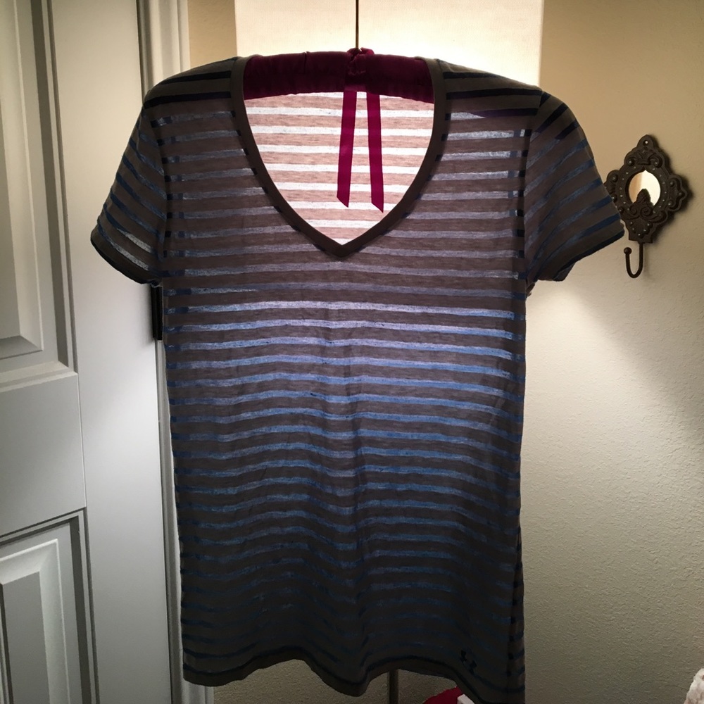Under armour shirt