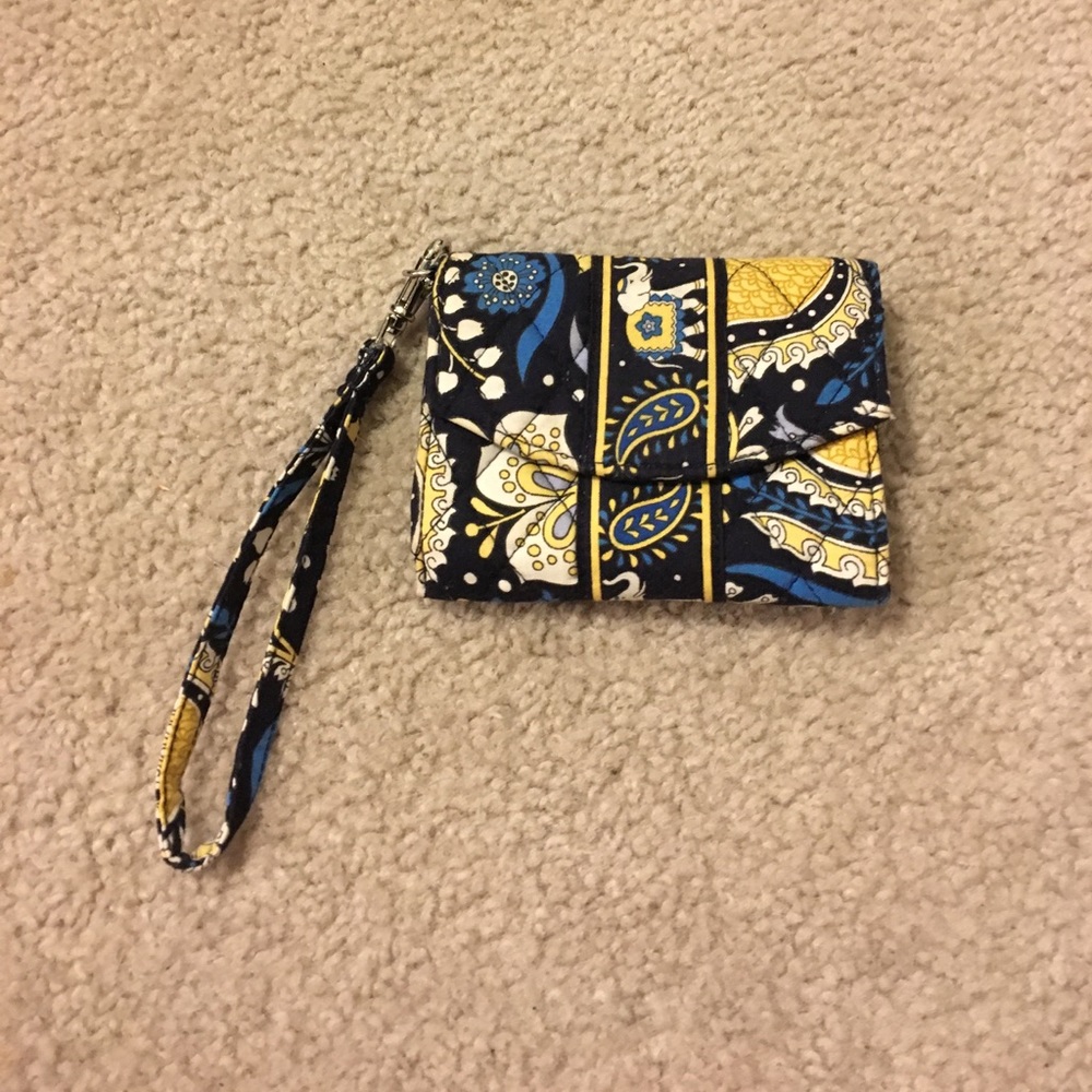 Vera Bradley Super Smart Wristlet