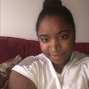 Meet your Posher, Keisha