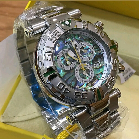 Brand NWT Invicta diamond Chronograph watch