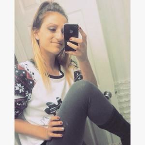 Meet your Posher, Alexandra