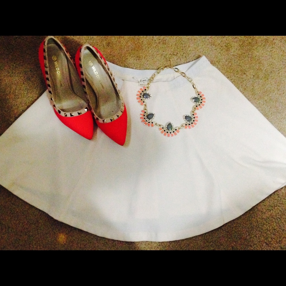 Gorgeous skirt! 😍