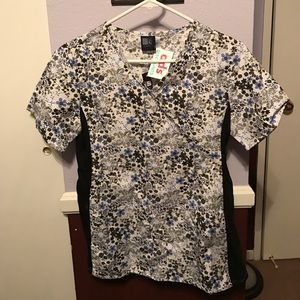 Brand new scrub top