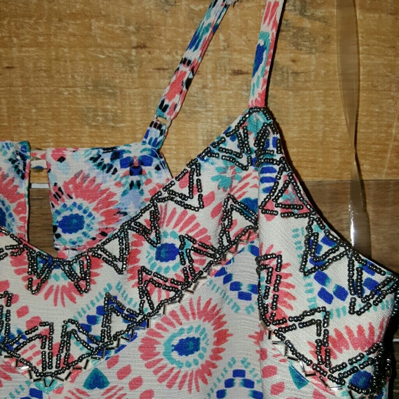 WANT&NEED TRAPEEZE DRESS - Picture 2 of 6