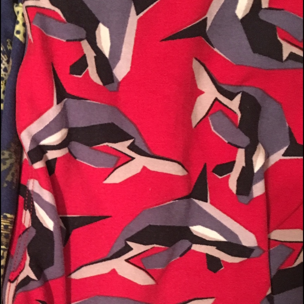LLR OS Orca Leggings Red Colorway - Picture 1 of 1
