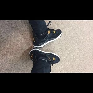 Meet your Posher, Johnnie