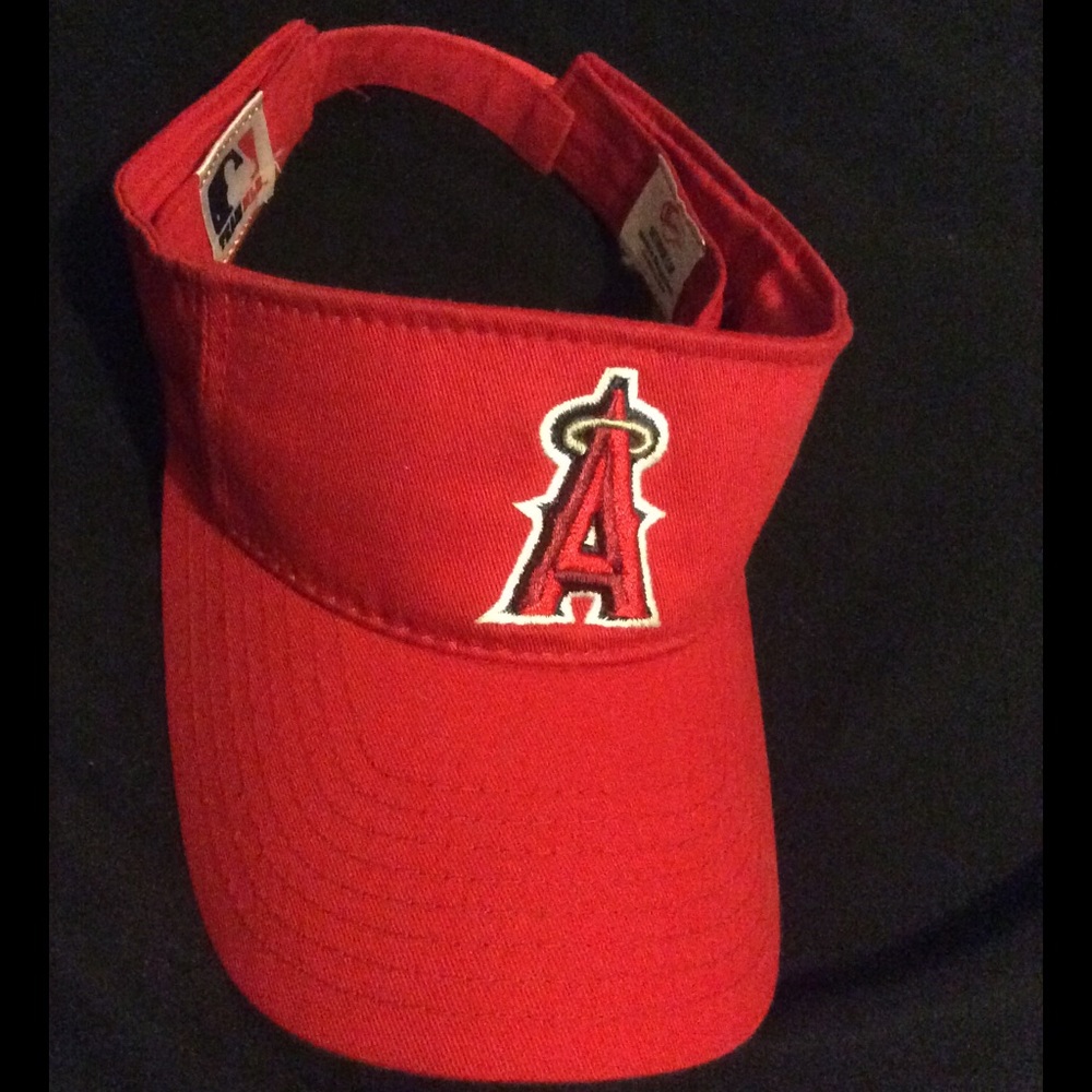 DISCONTINUED. Like New. Los Angeles Angels visor.