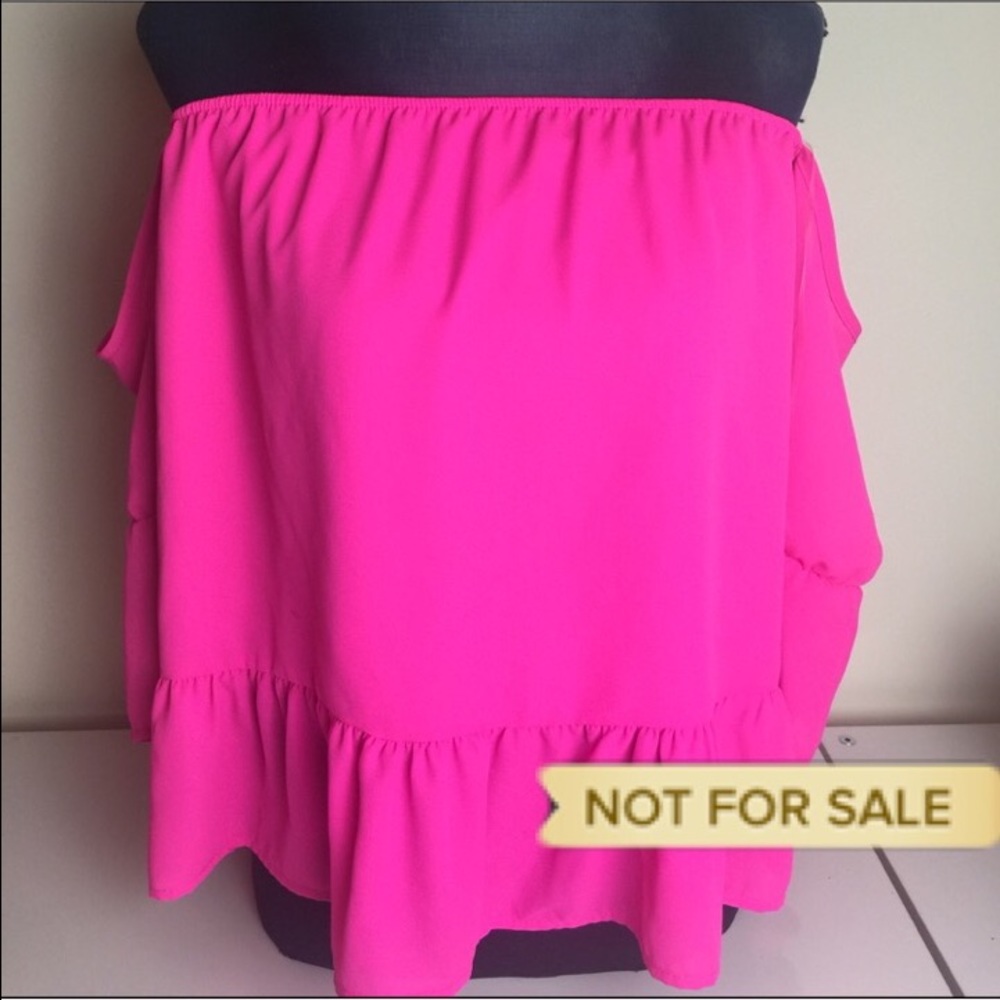 HOT PINK💗 Off-the-shoulder Top (Crop Top)