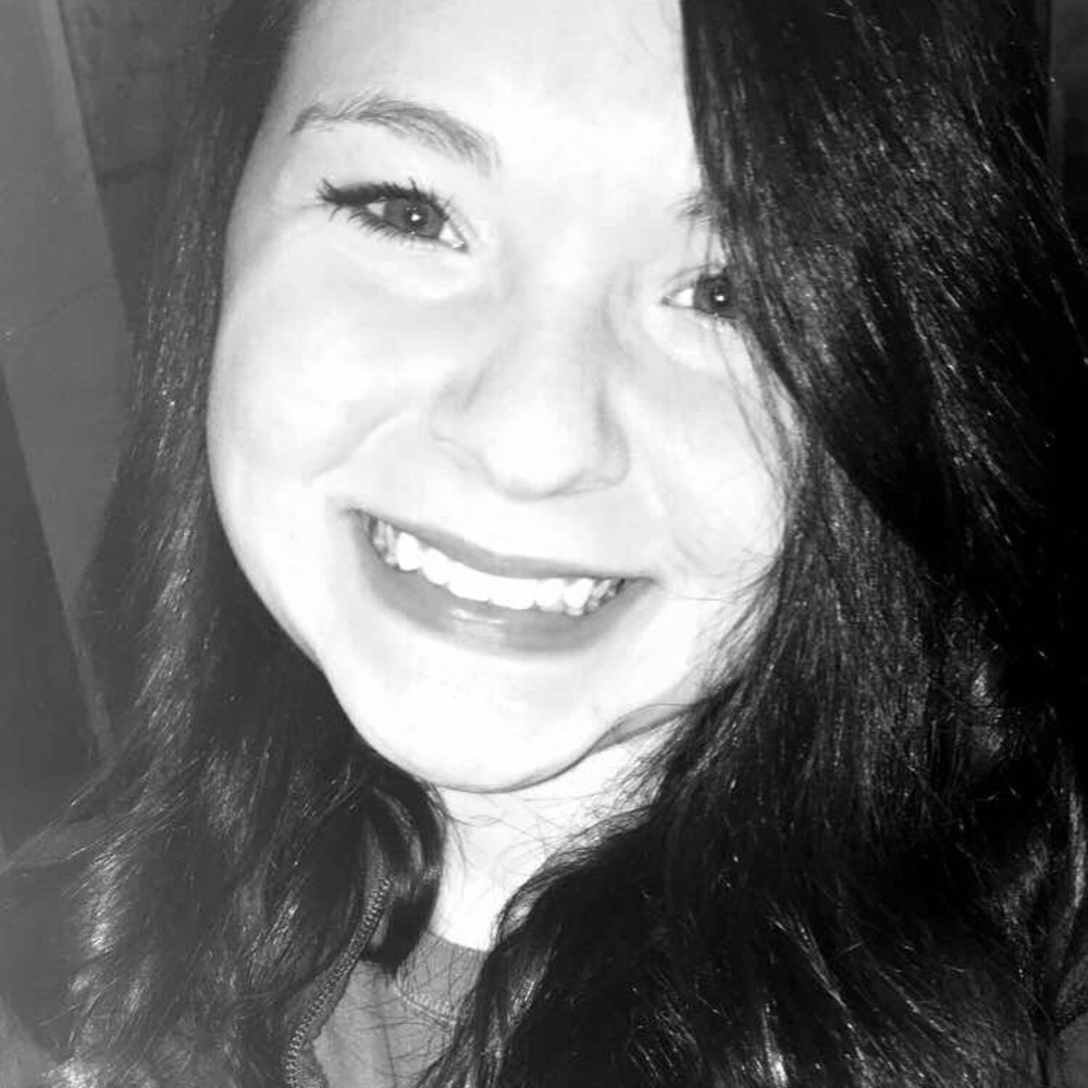 Meet your Posher, Katelyn